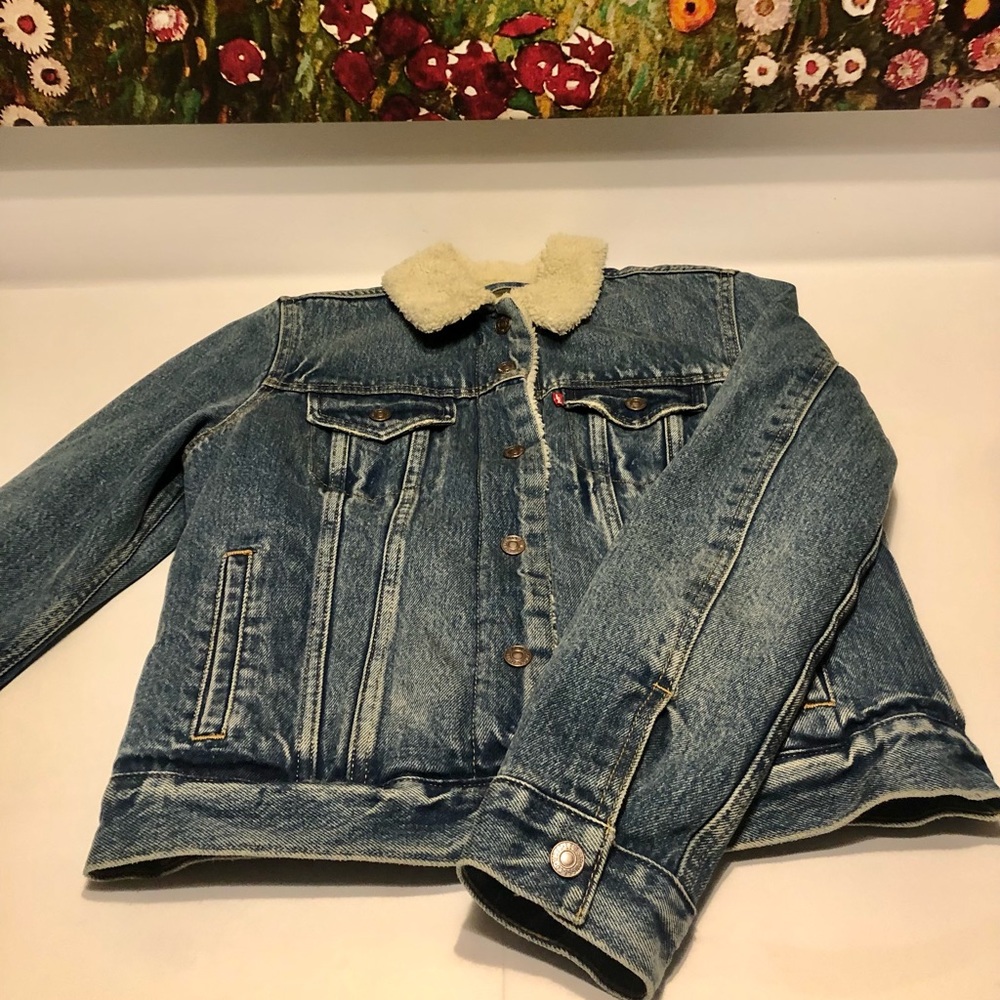 Levi’s new sherpa jacket.